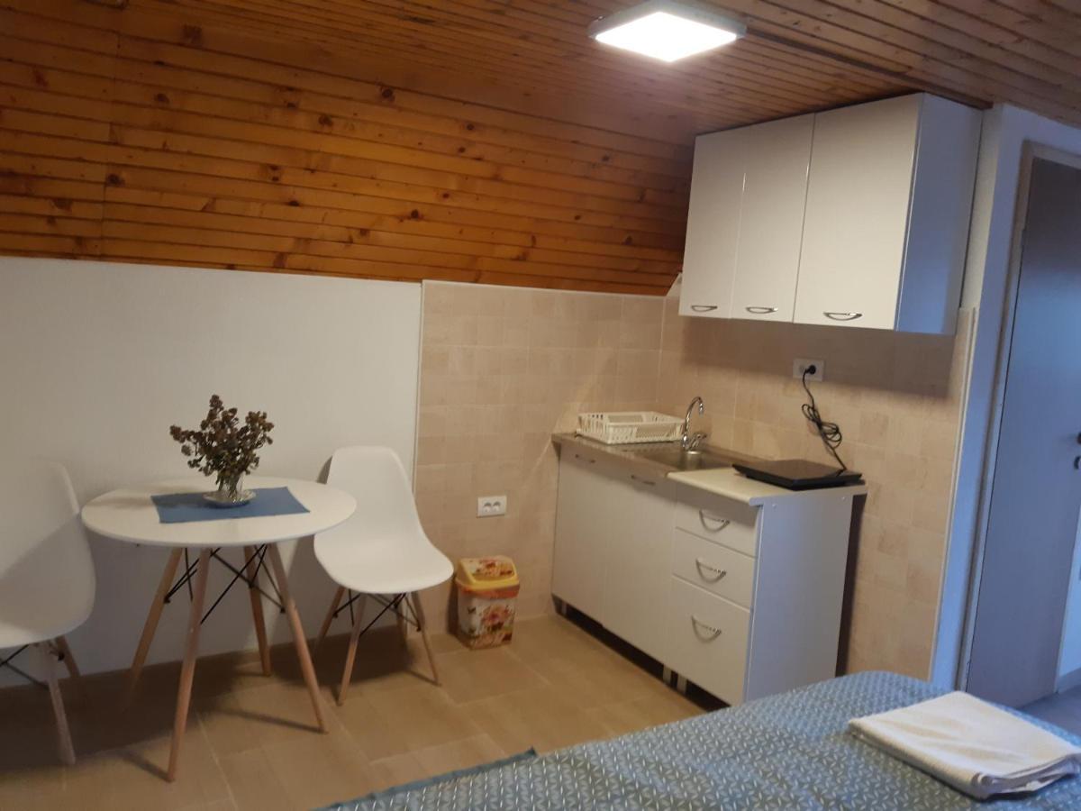 Durmitorski Konak Žabljak Buitenkant foto